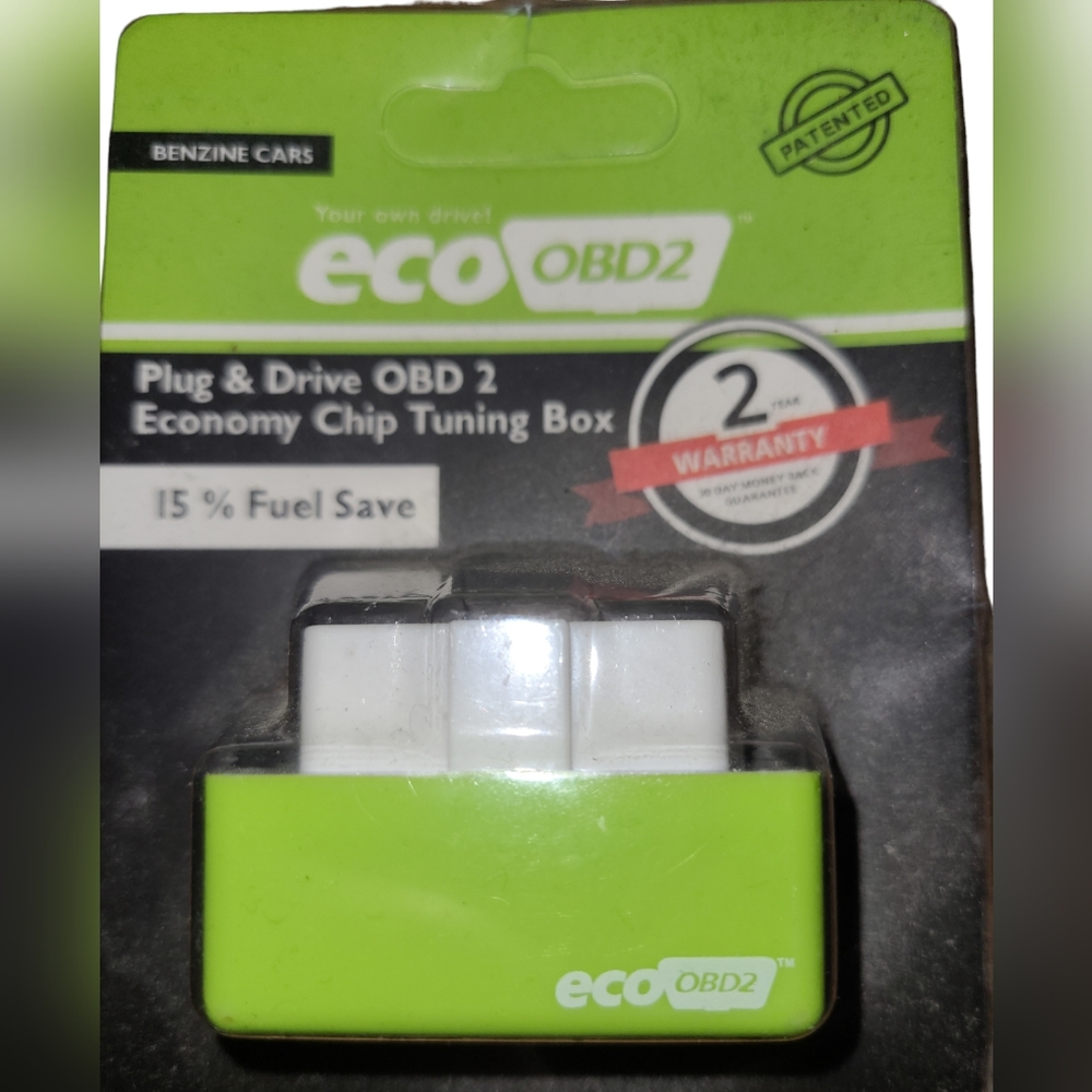 Eco OBD2 Gas Saver Chip NIB